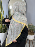 روسری پلیسه برشکا گلدار قواره ۱۳۰ کد ۱۰۱۱