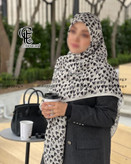 روسری نخی مدل قلب قواره ۱۳۵ کد ۱۰۱۷