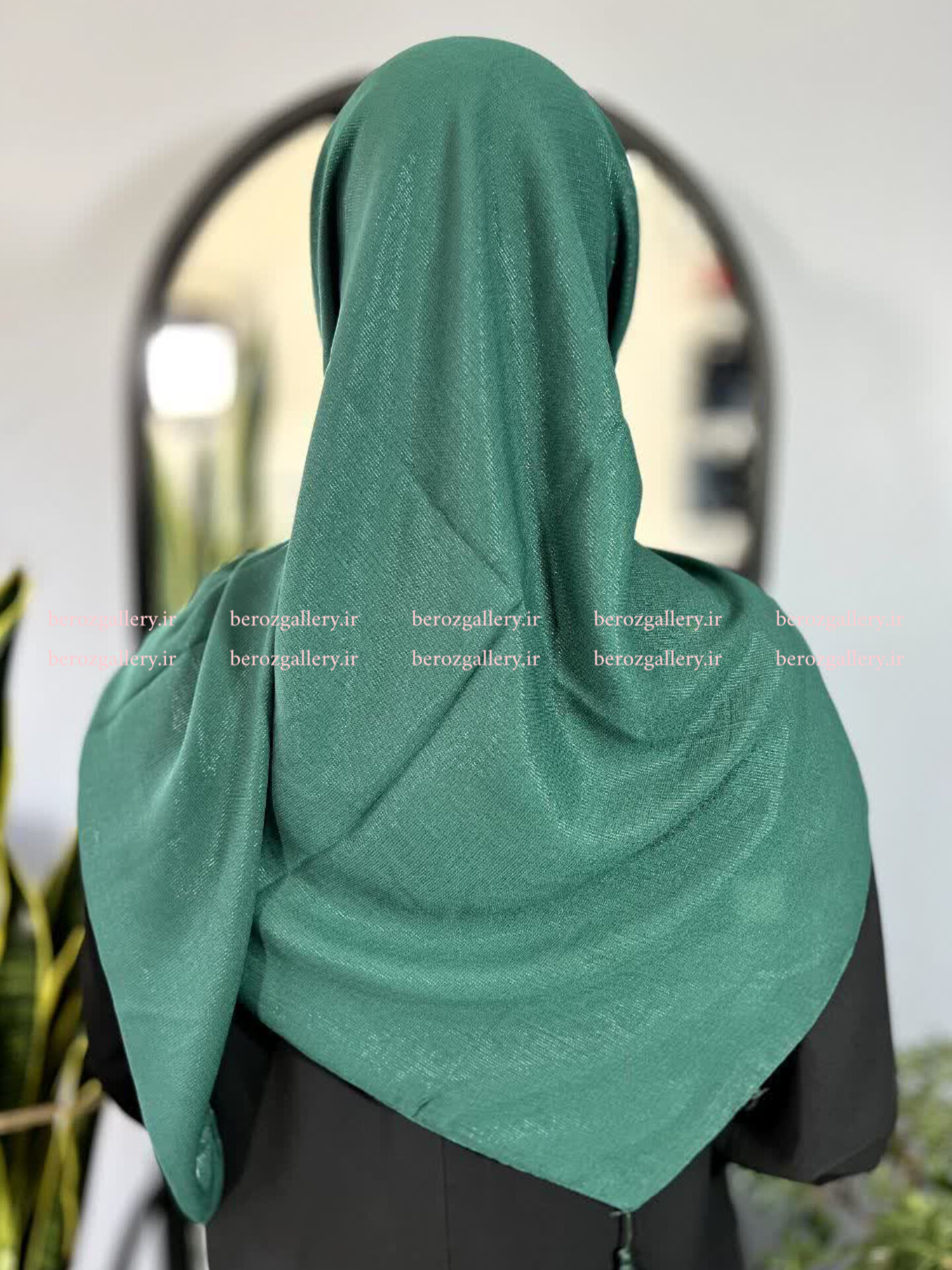 روسری نخی دنیز لمه دار قواره ۱۳۵ کد ۱۰۱۸