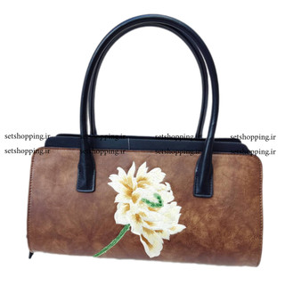 کیف چرم وارداتی زنانه گلدوزی شده کد ۱۶۴